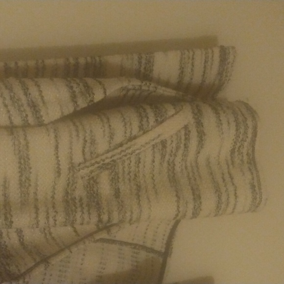 NWOT Pretty Style and Company sweater jacket - Picture 3 of 5